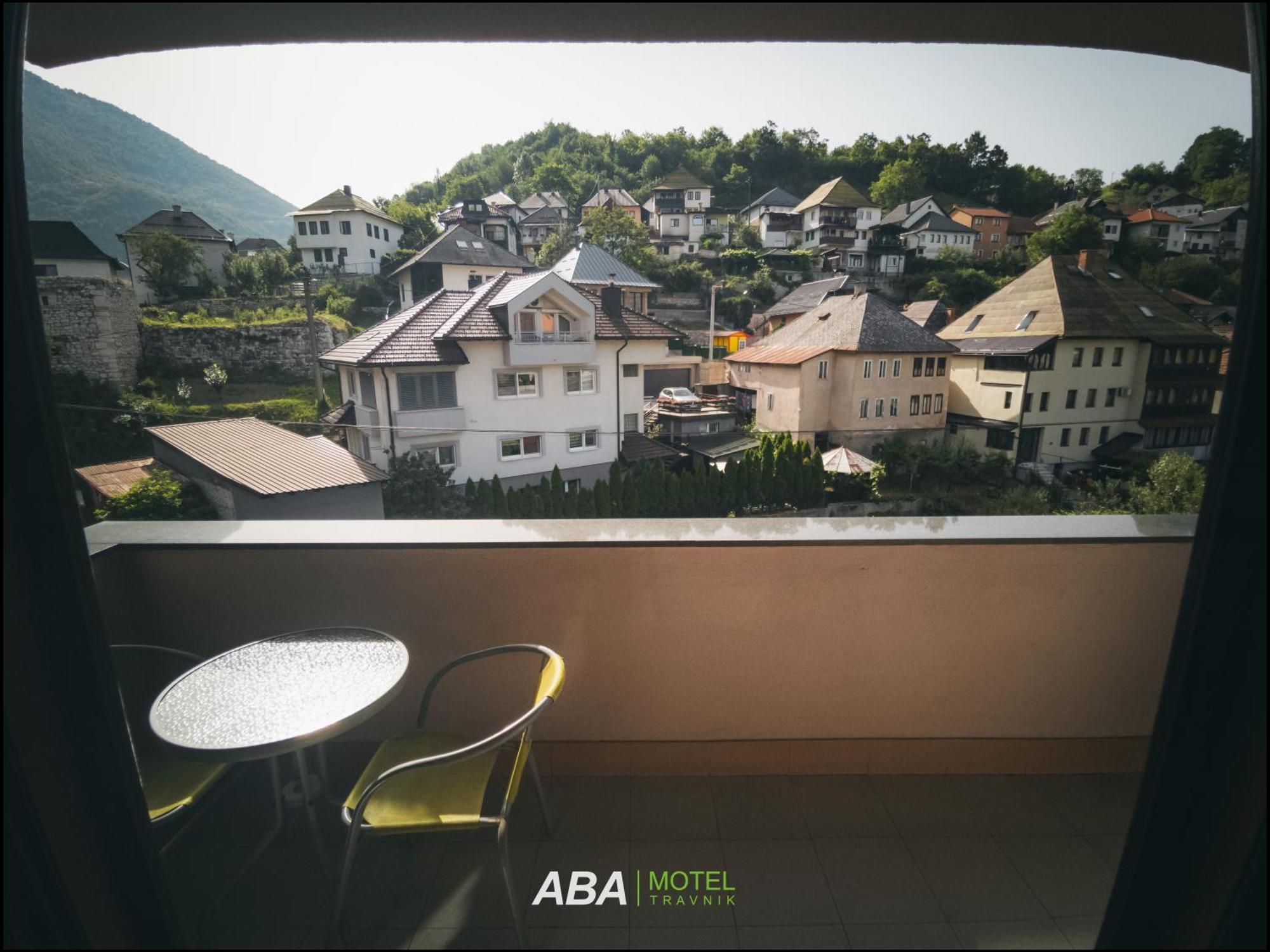 Garni Motel Aba ทราฟนิค ภายนอก รูปภาพ