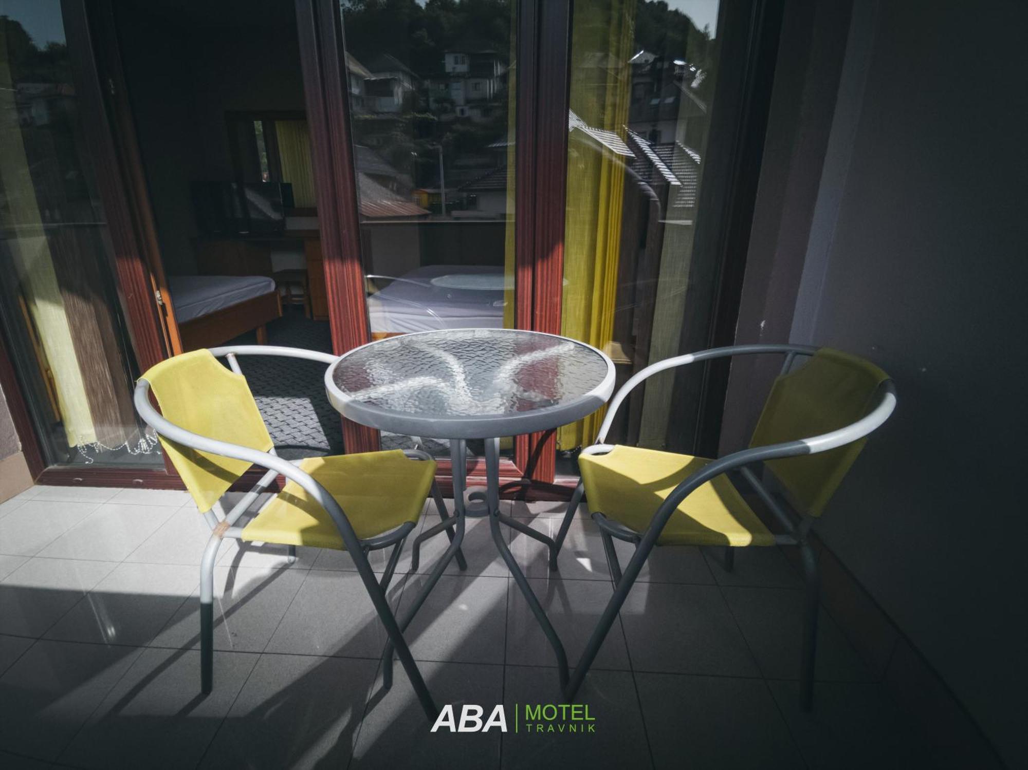 Garni Motel Aba ทราฟนิค ภายนอก รูปภาพ